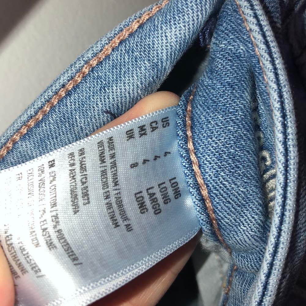 Jeans - Picture 3 of 4